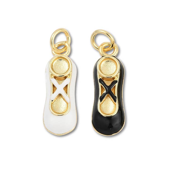 Pendentif Chaussure de Ballet Or et autres tendances Résultats pour recherche chaussure en vente B2B. Retours gratuits et paiement à 60 jours sur Faire sur Faire.