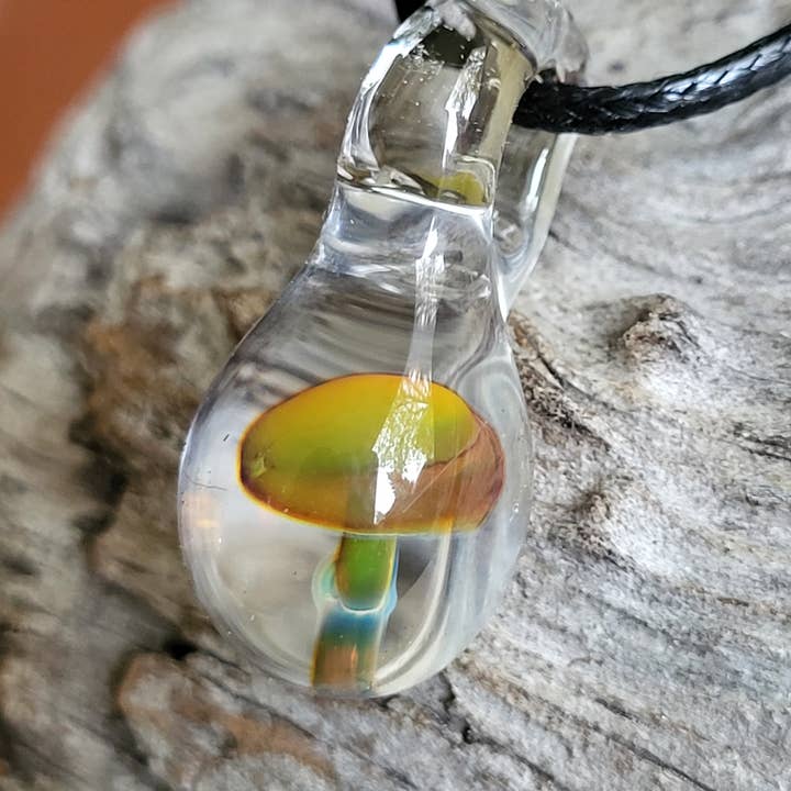 AB Glass Designs – wholesale Hänge-/berlockhalsband – Glass Mushroom Halsband2