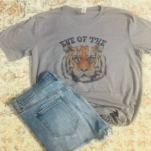 **PRE-ORDER** Tiger Vintage Washed Tee Vintage Canvas Brand Ivory with 3 Tiger Distressed Print Small