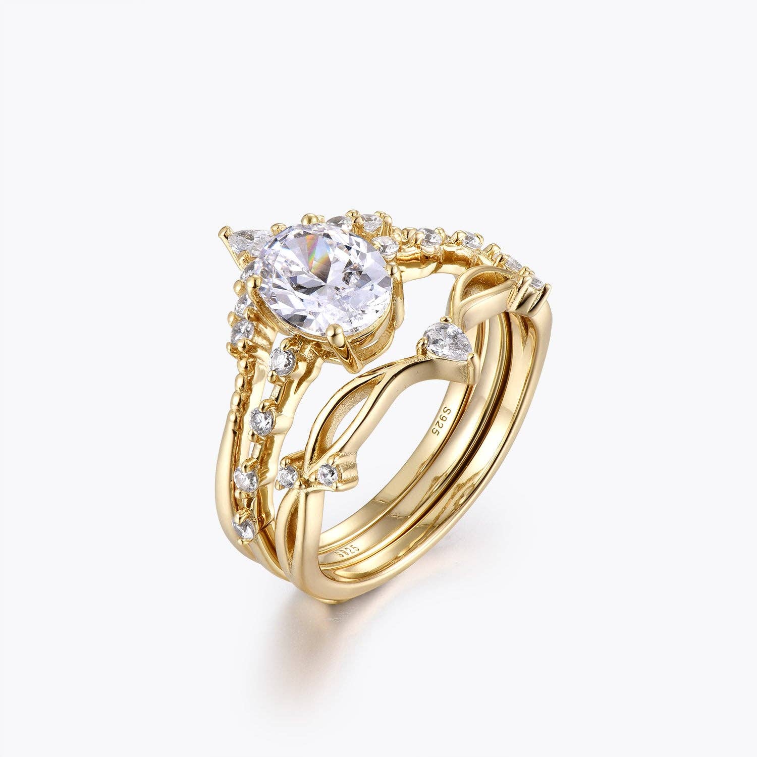 Dissoo - Wholesale Jewelry Set - Dissoo® Side Stones 1.5CT Oval Cut Moissanite Three-Piece Bridal Set4