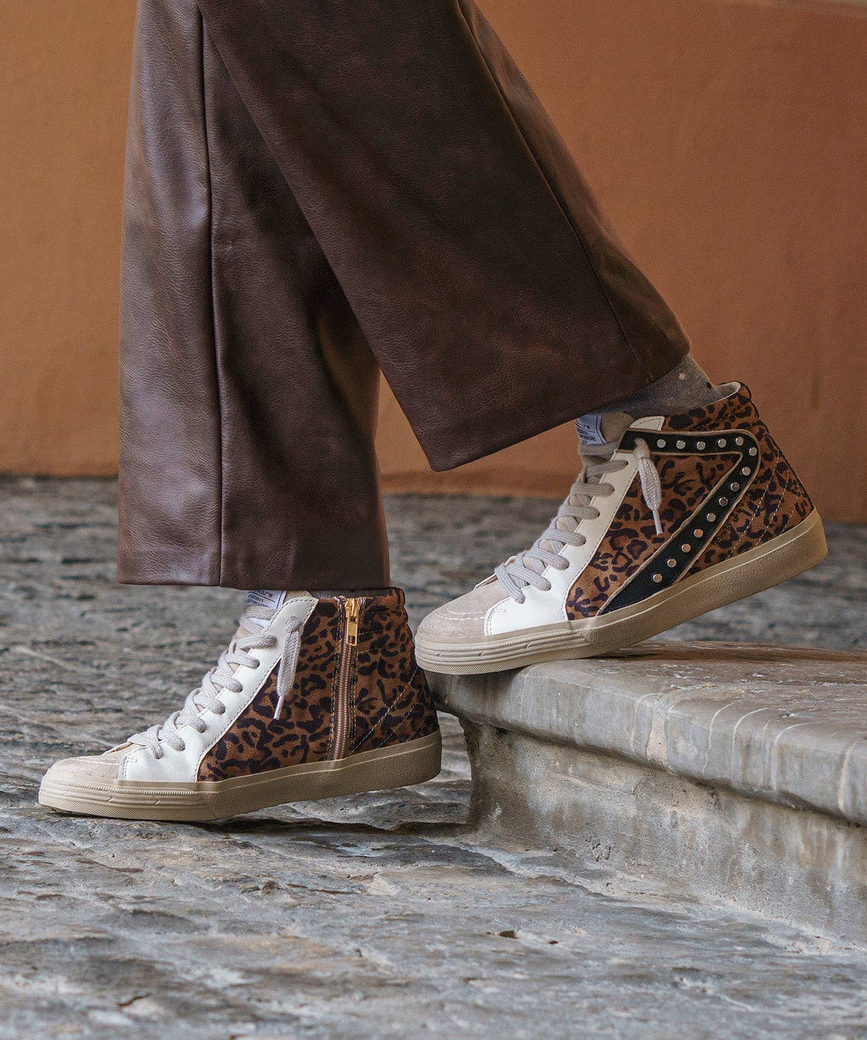 Alliwant - Vendita all'ingrosso Sneakers di tendenza - Donna - Scarpa sportiva leopardata1