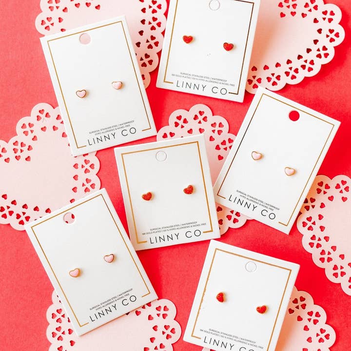 LINNY CO - Wholesale Stud/Post Earrings - Screwback Stud Earrings - Nora Heart Pink11