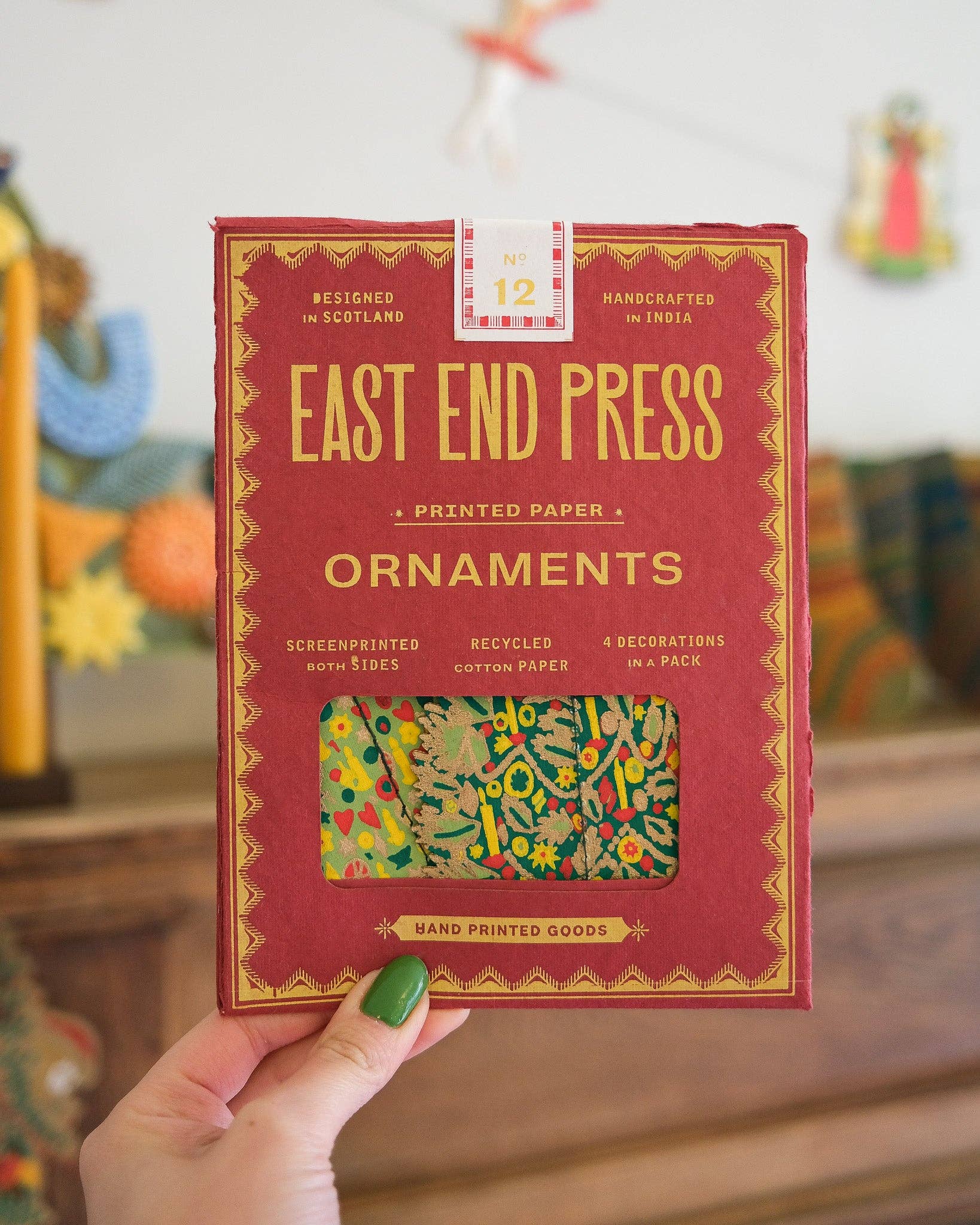 East End Press - Vente Lots de décorations - Royaume-Uni/UE : Ornements en papier pour arbres décorés9