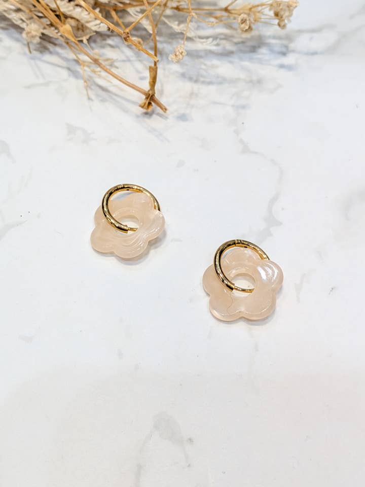 Pendientes Flor 44090-4 para venta al por mayor de LOLO & YAYA