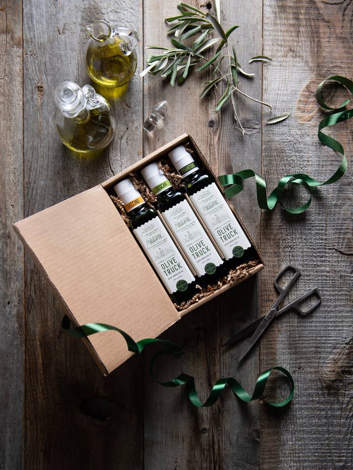 EVOO Gift Set / 3 x 250 ML for wholesale by Olive Truck