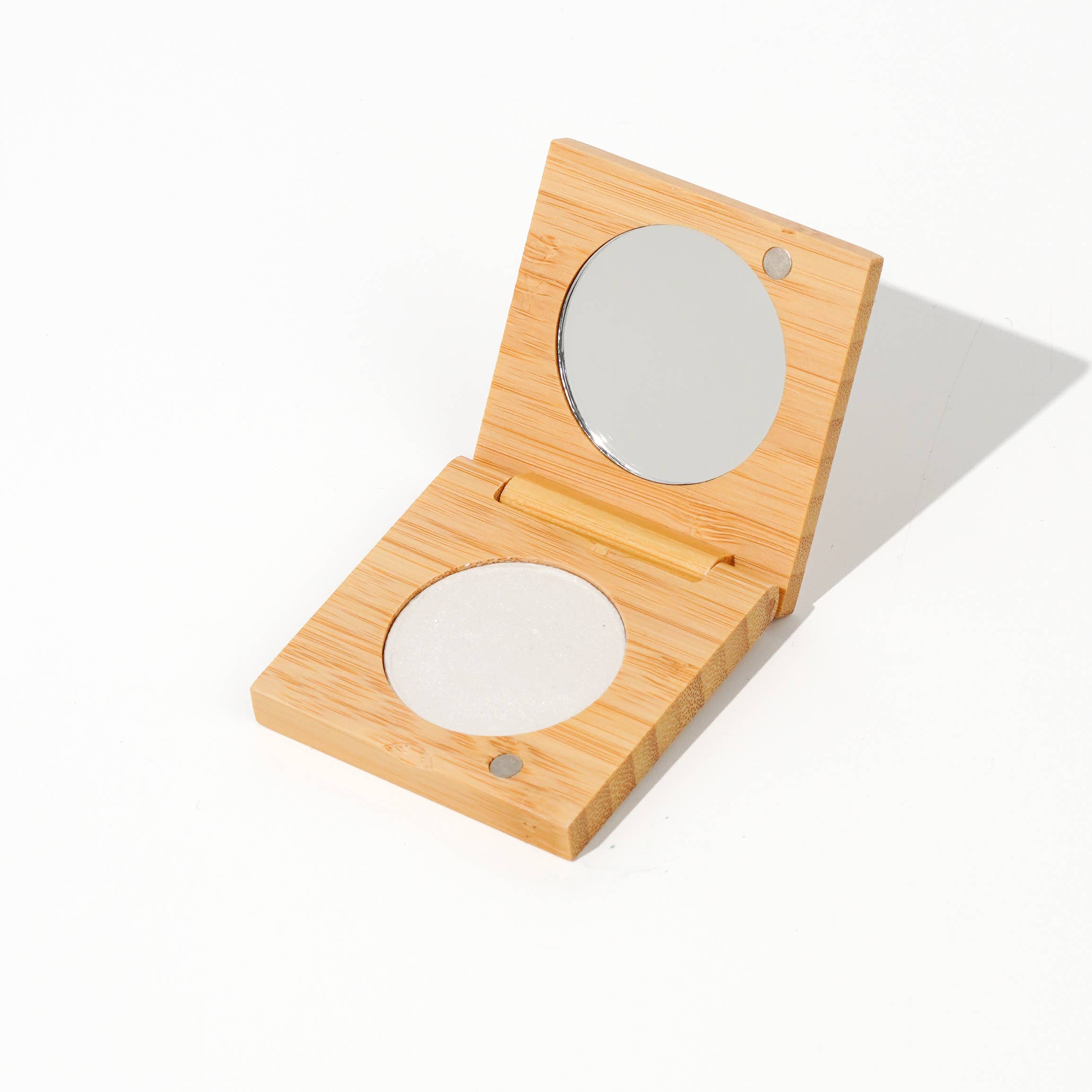 Zerra & Co. - Wholesale Makeup Highlighter - Pressed Mineral Highlighter | Refillable Zero Waste Makeup0