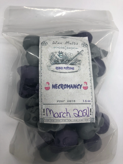 Rebel Potions - Wholesale Wax Melt - Necromancy Skull Wax Melts3