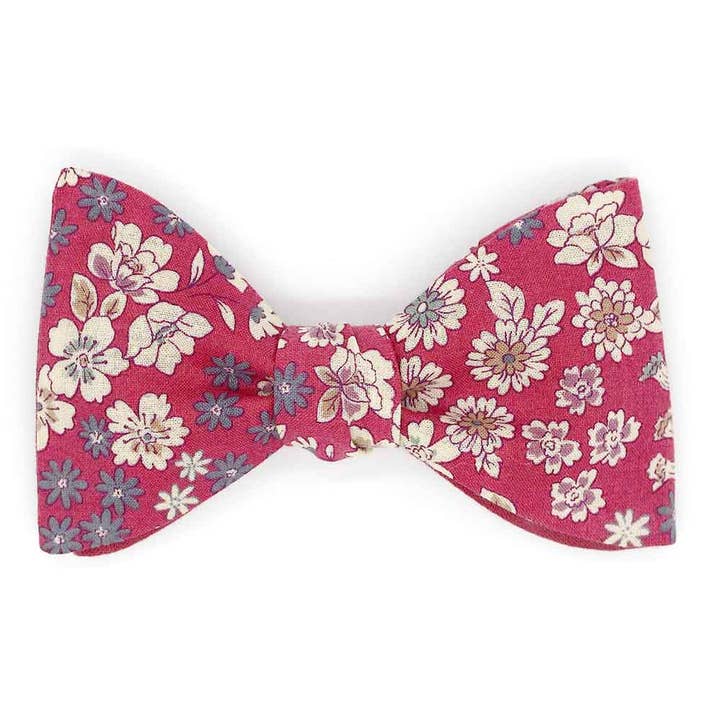 Frou-frou floral raspberry red bow tie for wholesale by Le Coq en Pap'