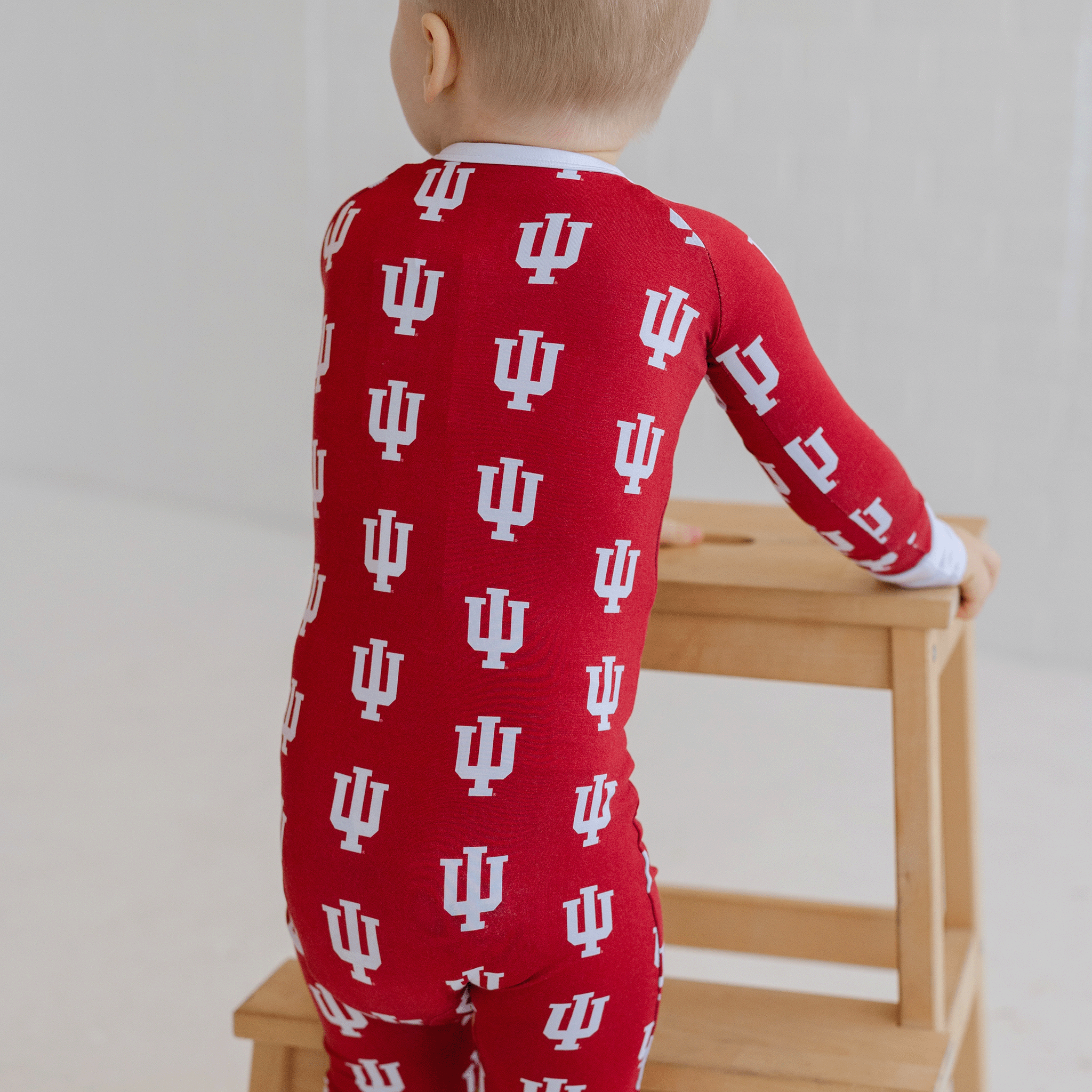Tailgate Tikes - Wholesale Jumpsuit - Baby - Indiana Hoosiers Double Zipper Onesie3