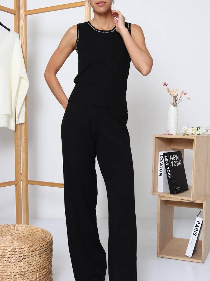 Tank Top & Knit Pants Set – Minimalist Comfort for wholesale by DIX-ONZE