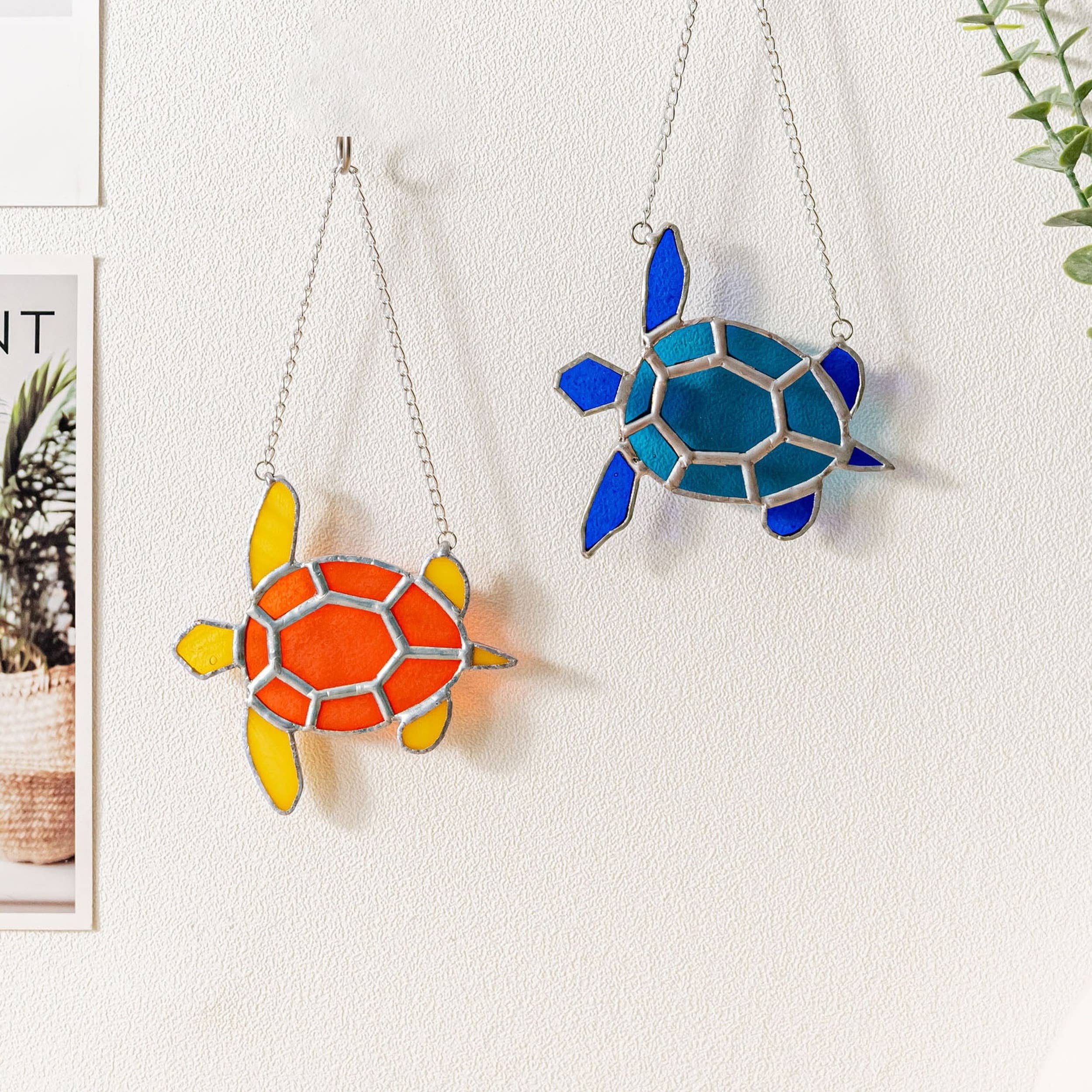 MondoBellissimo - Wholesale Suncatcher - Coastal Stained Glass Turtle Suncatcher F3013