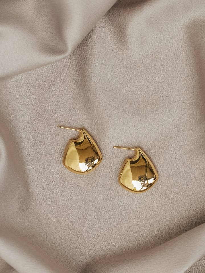 Gli Orecchini Annemarie (Oro & Argento) per la vendita all'ingrosso da parte di Oak + Eve