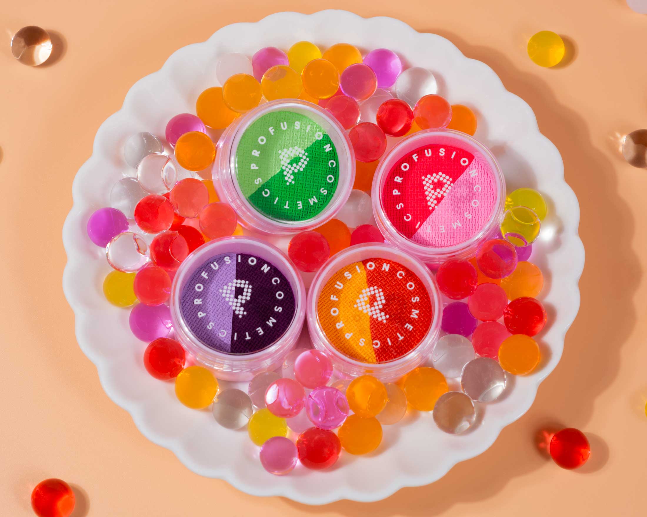 Profusion Cosmetics - Vente Eyeliners/crayons - J'adore Boba : Eyeliner activé par l'eau & Pinceau à eau rechargeable15