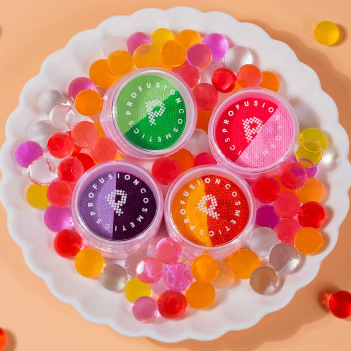 Profusion Cosmetics - Vente Eyeliners/crayons - J'adore Boba : Eyeliner activé par l'eau & Pinceau à eau rechargeable15