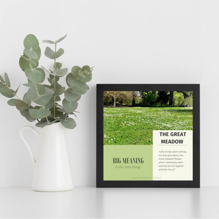 Lámina The Great Meadow de 5 x 5 pulgadas en marco de galería negro para venta al por mayor de Jenuine Heartfelt Design