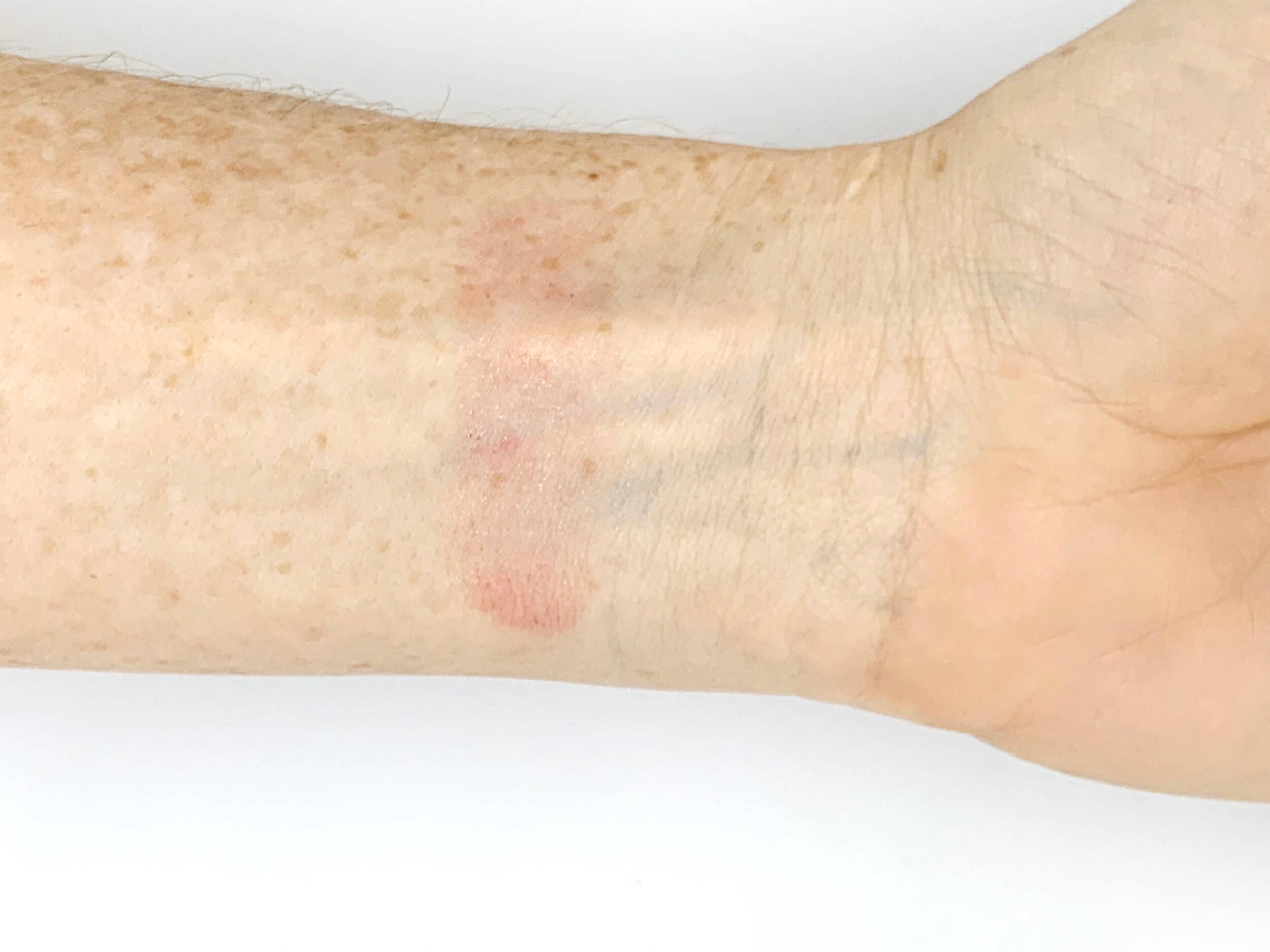 Heaven on Main Street - Venta al por mayor Bálsamos labiales - Hierba de San Juan Labios y Mejillas7