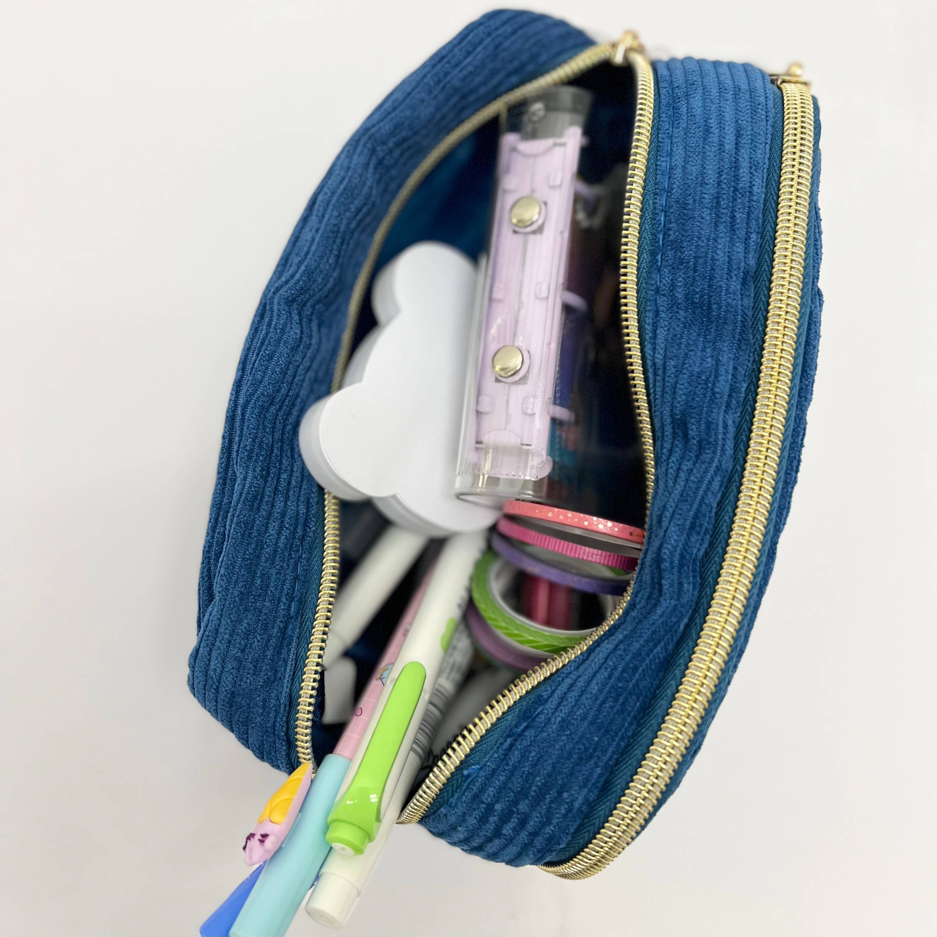 zizi&me - Wholesale Pencil Case/Pouch - Corduroy ITA pouch with clear vinyl window to display pins4