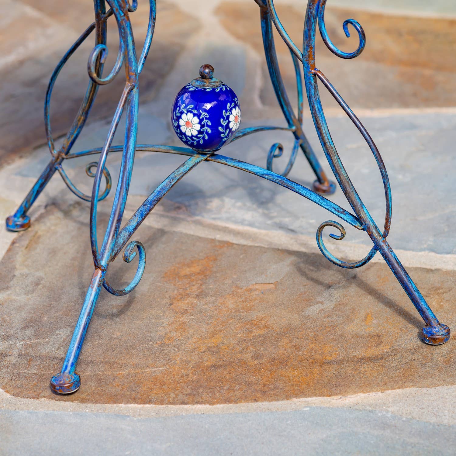 Zaer Ltd. International - Wholesale Bird Bath - “Rome 1945” 23" Tall Iron Birdbath with Porcelain Accent2