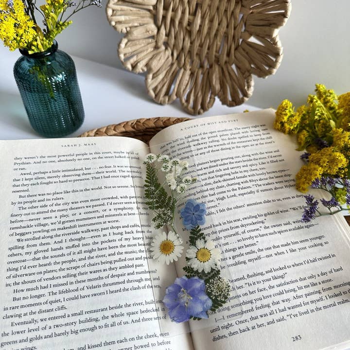 Petals & Pages by Grace - Wholesale Bookmark - blue blooms bookmark