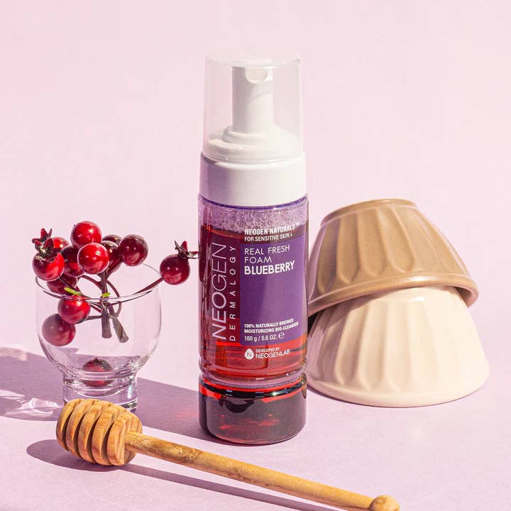 Best Beauty Group - Wholesale Facial Cleanser - NEOGEN Real Fresh Foam Cleanser2