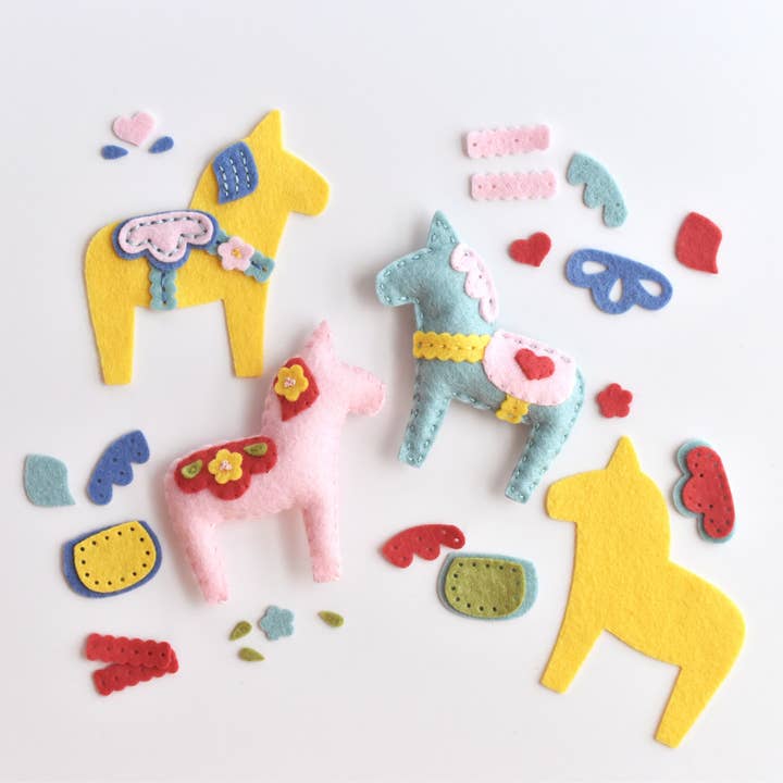 Dalapferd, Tiefätzstempel für den Großhandel von Benzie Design