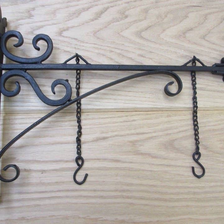 IronmongeryWorld - Wholesale Sign - 16" Black Wax Garden Sign Hanging Bracket