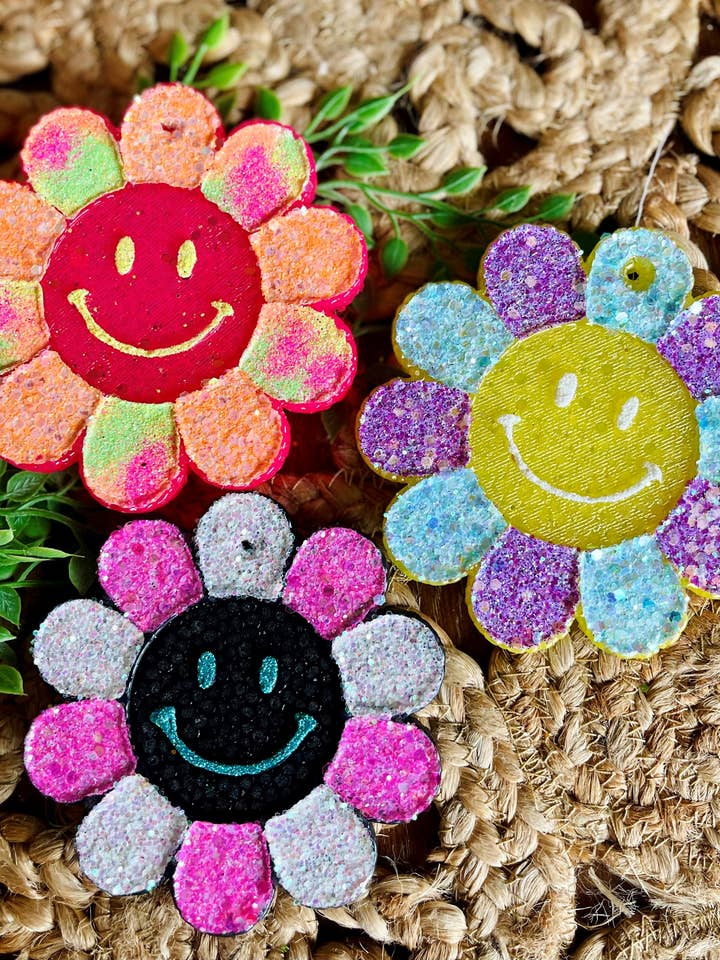 Happy Daisy Car Freshie for wholesale by Stay Fresh’ies Air Fresheners