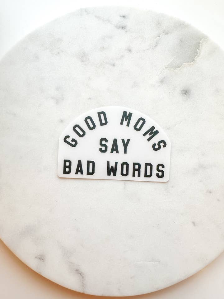 Autocollant résistant aux intempéries "Les bonnes mamans disent des gros mots" cadeau drôle pour maman pour la vente par Vandy Visuals Shop