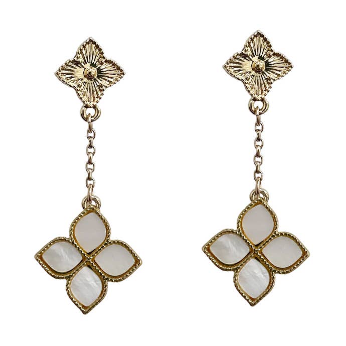 Orecchini pendenti a goccia con trifoglio E25105 per la vendita all'ingrosso da parte di Pretty Persuasions