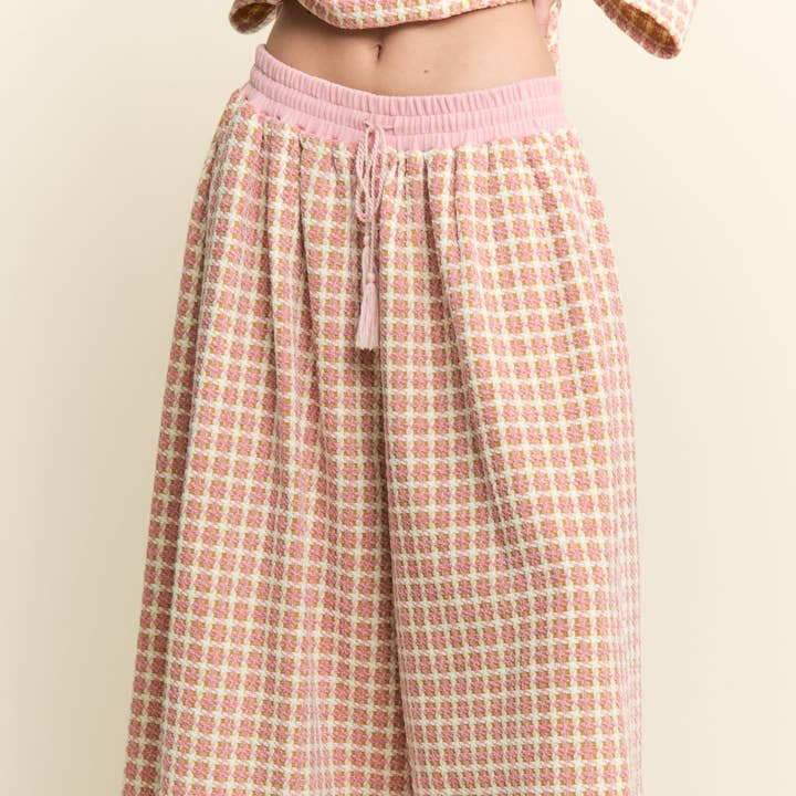 Plus Size ~ MUTLICOLOR TWEED FLARE CAPRI BOTTOMS and other Purchase Wholesale capri hat. Free Returns & Net 60 Terms on Faire trending on Faire.