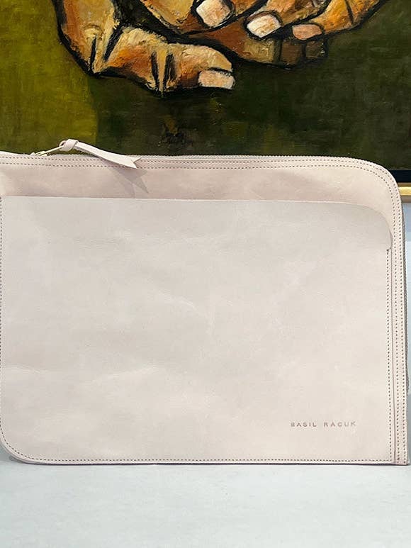 Housse pour ordinateur portable Saddle pour la vente par Basil Racuk