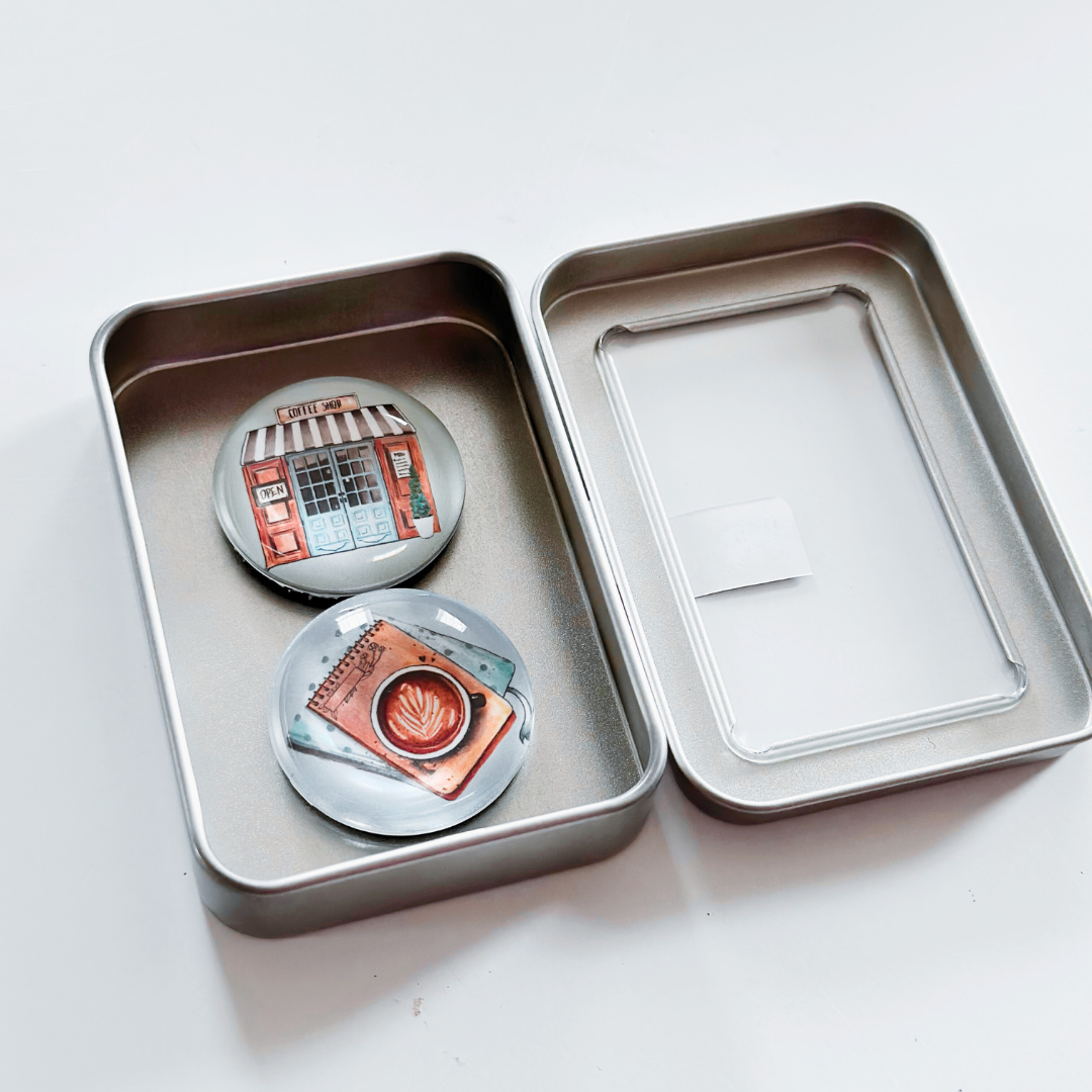 So Thoughtful Gifts - Wholesale Magneet - Coffee Shop blikset met glazen magneet2