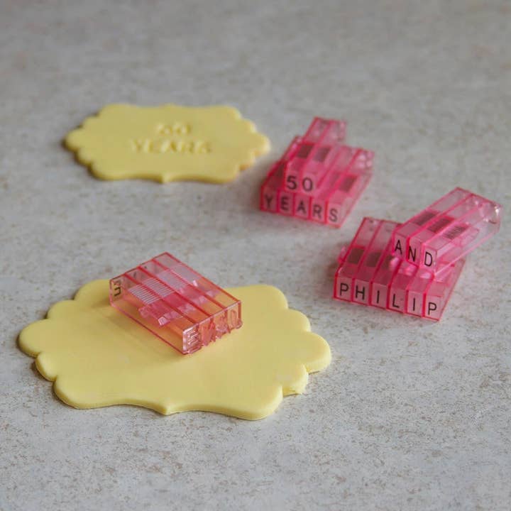 Summitbaking - Wholesale Craft Supplies - Snap Together Letter Embossers
