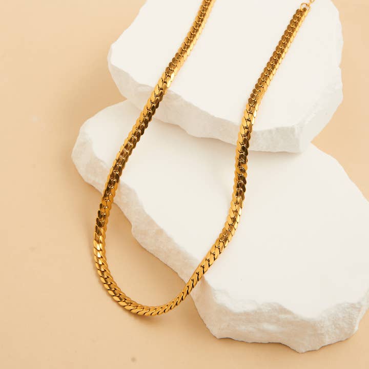 Waterproof Necklace 16" Chunky Herringbone Chain Narelle for wholesale by Elsie & Zoey