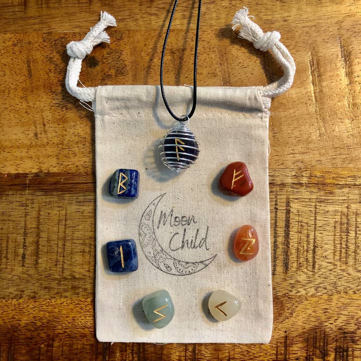 Moon Child - Wholesale Pendant/charm necklace - Chakra Interchangeable Gemstone Necklace