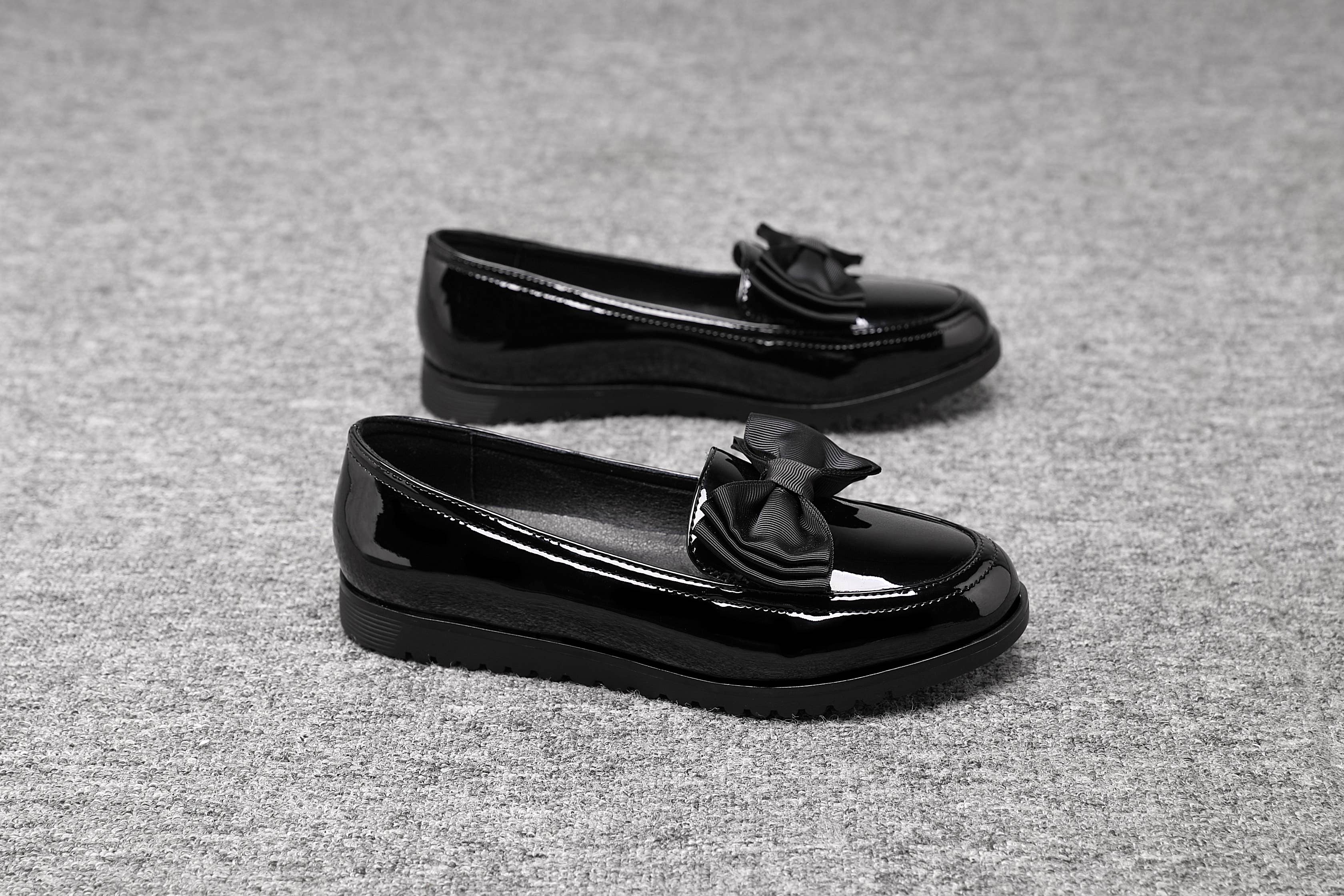 Top Staka – wholesale Loafers – Women's – 2205 Women's Black loafer with lace- perfect for school 6