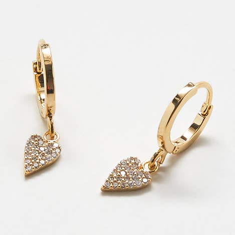 Boucles d'oreilles Huggie cœur en or pavé - Bijoux de Noël 2025 pour la vente par Admiral Row Jewelry