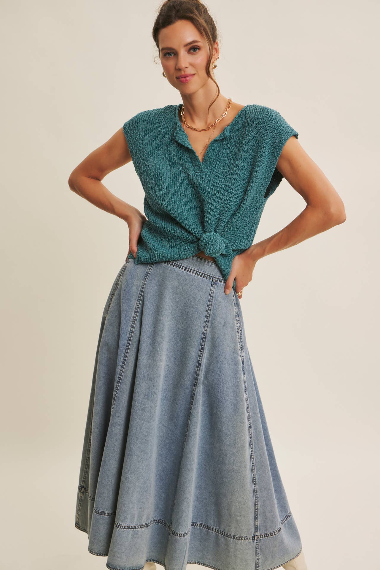 in february - Wholesale Knit Sweater - Women's - RELAXED FIT SLUB KNIT SWEATER TOP WITH SPLIT NECK41