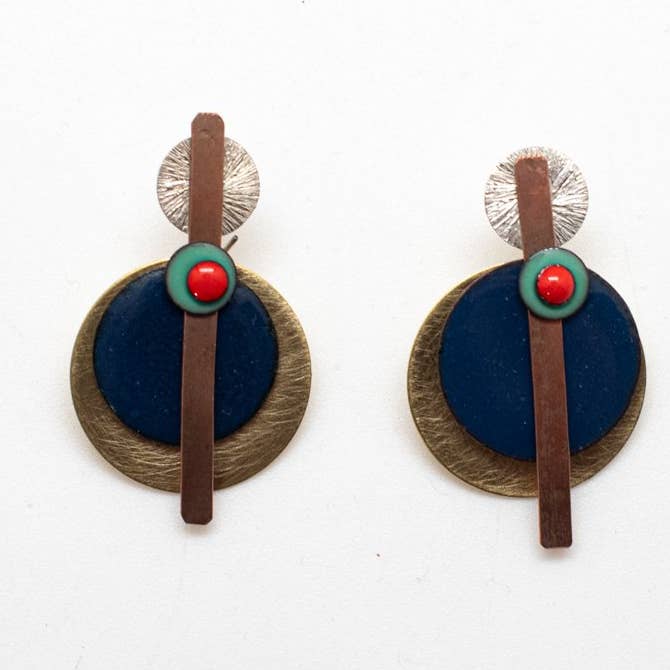 Orecchino articolato piccolo 7P per la vendita all'ingrosso da parte di ELZA PEREIRA