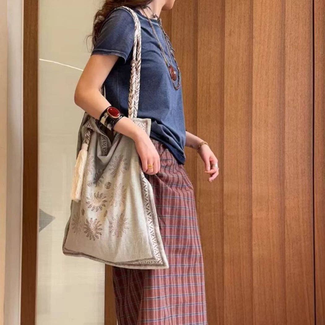 Funkyrel® Atzbranding Limited - Wholesale Tote Bag - Women's - Cosbai - Boho Square Tote Bag With Tassel2