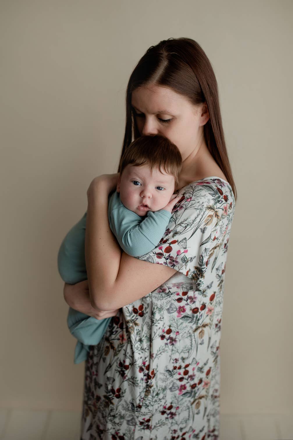 Three Little Tots - Wholesale Dress - Maternity - Floral Mommy Labor and Delivery/ Nursing Gown27