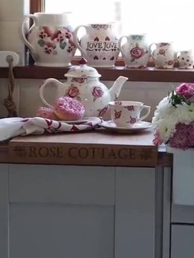 Planche à découper à rebords en chêne massif pour la vente par No9creations