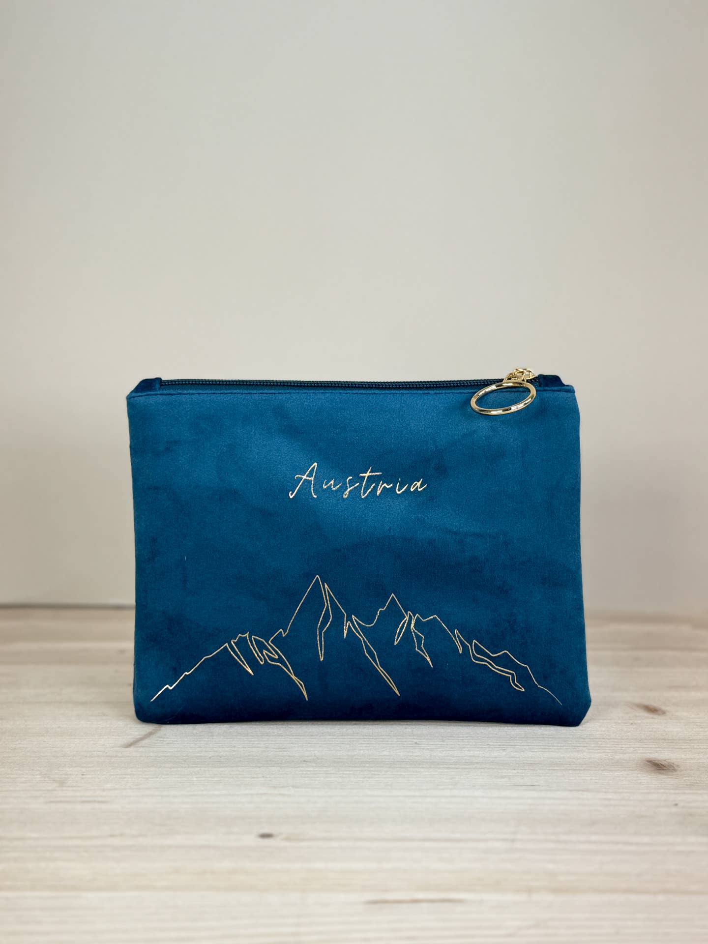 Herzilein-Wien GmbH - Wholesale Makeup/Cosmetic Bag - Kosmetiktasche Austria Berge1
