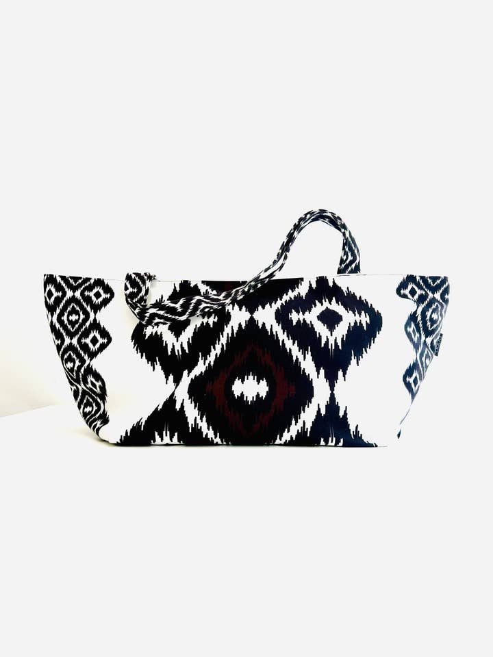 Travel Bag Aztec Black for wholesale by Aqua-licious