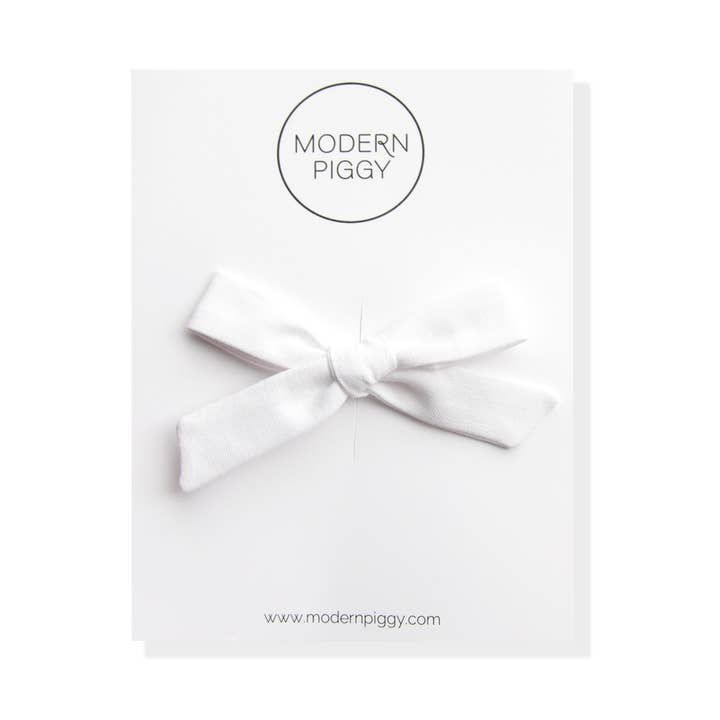 True White | Nœud noué à la main pour la vente par Modern Piggy