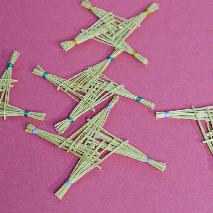 Venus Moon - Wholesale Wall Cross - Saint Brigid's Cross – Irish Protection & Blessings Symbol1