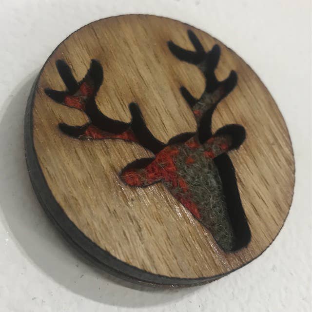 Southbeach Design – wholesale Magnet – Round Stag Magnet1