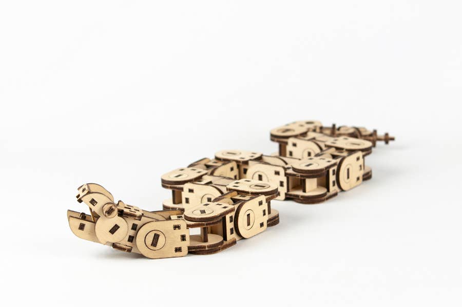 NKD Puzzle – Engroshandel DIY-hobbysæt – Ledet træslange til samling af »SERPENTO«2