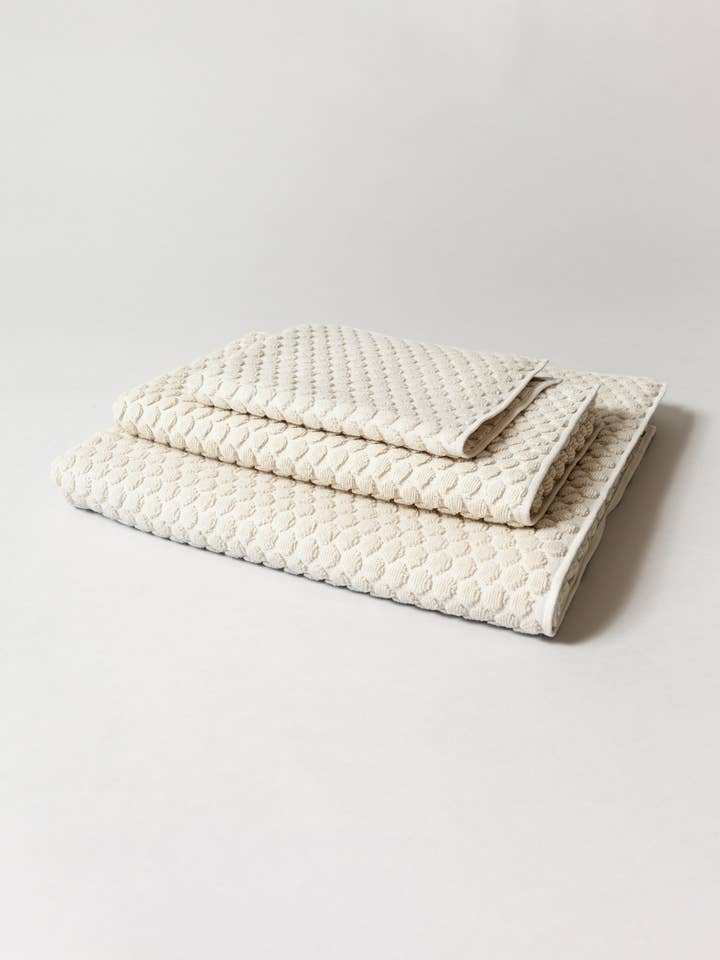 Toalla Puchi Puchi, color beige para venta al por mayor de Morihata International Ltd. Co.