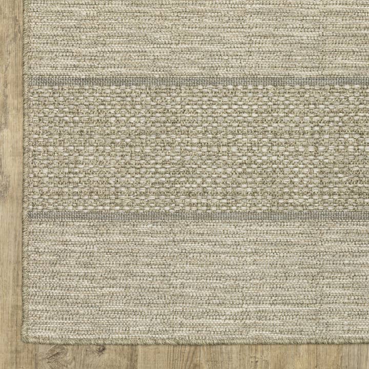 Oriental Weavers - Wholesale Area Rug - Tortuga / TR01A8